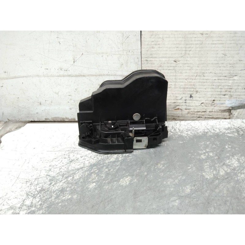 Recambio de motor cierre centralizado delantero derecho para bmw serie 1 berlina (e81/e87) 118d referencia OEM IAM   5P