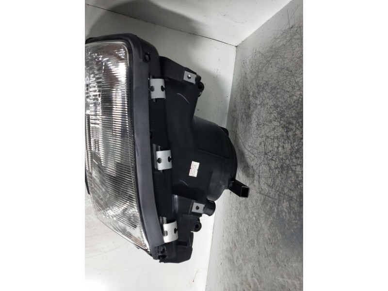 Recambio de faro izquierdo para audi 100 berlina (c4) referencia OEM IAM    Recambio de faro izquierdo para audi 100 berlina (c4) referencia OEM IAM