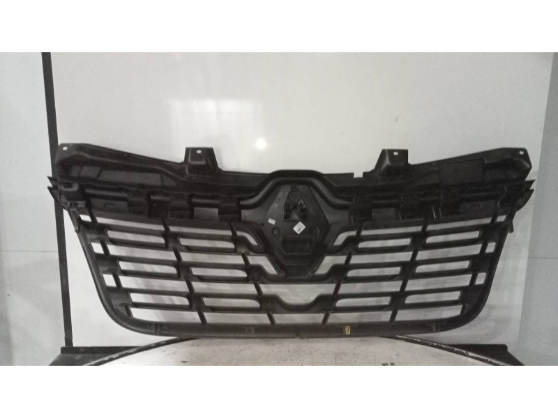 Recambio de rejilla delantera para renault master kasten 2.3 dci diesel cat referencia OEM IAM 623102803R  