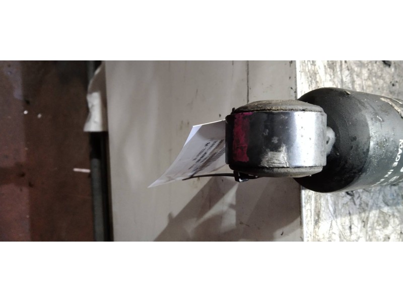 Recambio de amortiguador trasero para renault laguna (b56) 1.8 anade referencia OEM IAM 7700824119E  