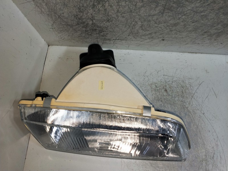 Recambio de faro derecho para citroen zx referencia OEM IAM    Recambio de faro derecho para citroen zx referencia OEM IAM