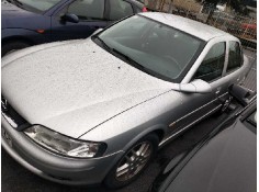 opel vectra b berlina del año 1999