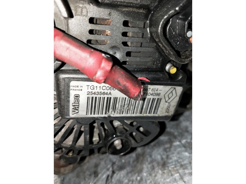Recambio de alternador para renault scenic ii dynamique referencia OEM IAM 8200667614  