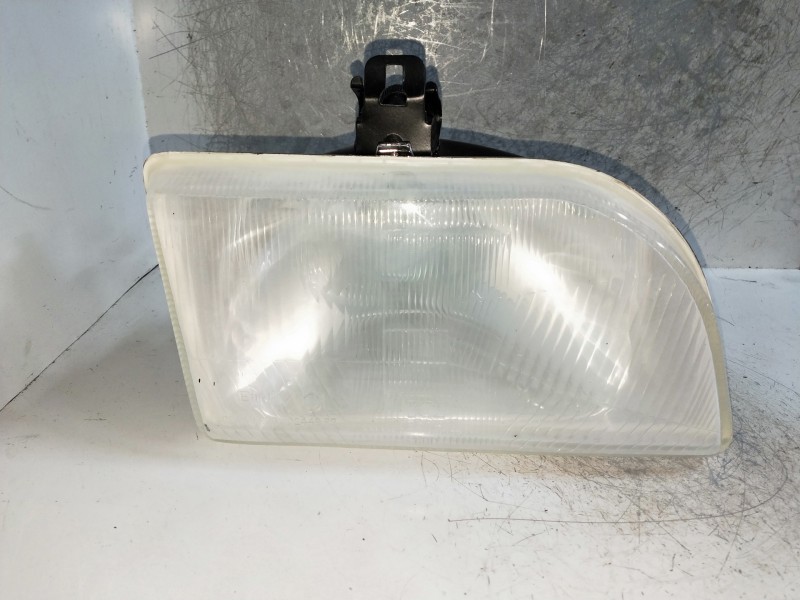 Recambio de faro derecho para ford fiesta berl./courier referencia OEM IAM   