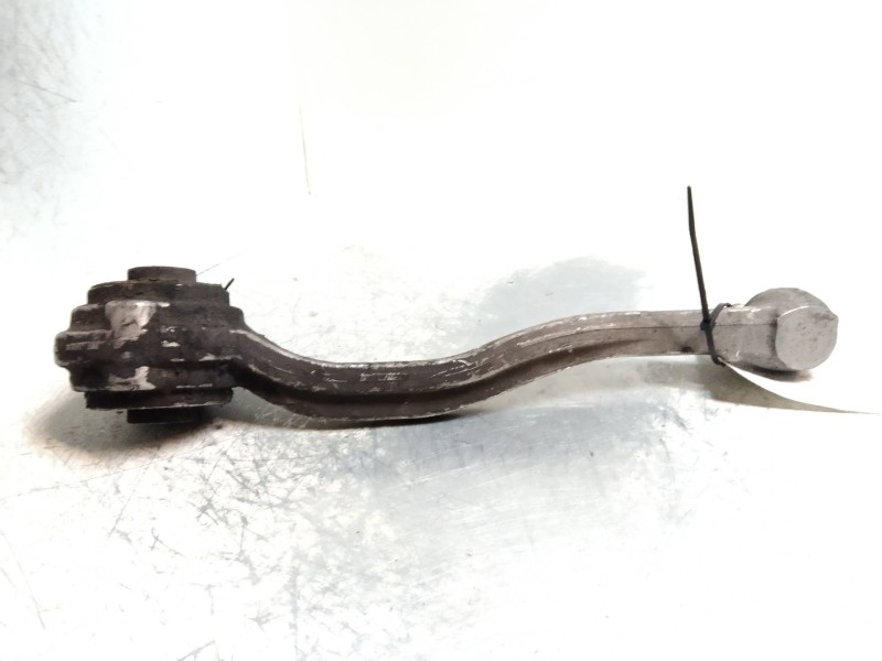 Recambio de brazo suspension inferior delantero derecho para mercedes clase c (w203) berlina 270 cdi (203.016) referencia OEM IA
