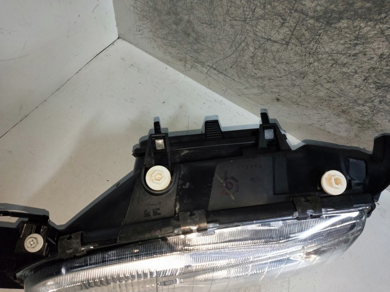 Recambio de faro izquierdo para ford mondeo berlina/familiar (fd) referencia OEM IAM   