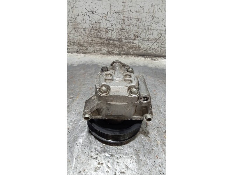 Recambio de bomba direccion para ford mondeo ber. (ca2) titanium (09.2010) referencia OEM IAM AG913A696CA  