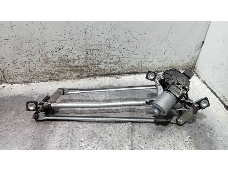 Recambio de motor limpia delantero para ford mondeo ber. (ca2) titanium (09.2010) referencia OEM IAM 0390243069 7S7117508AB 