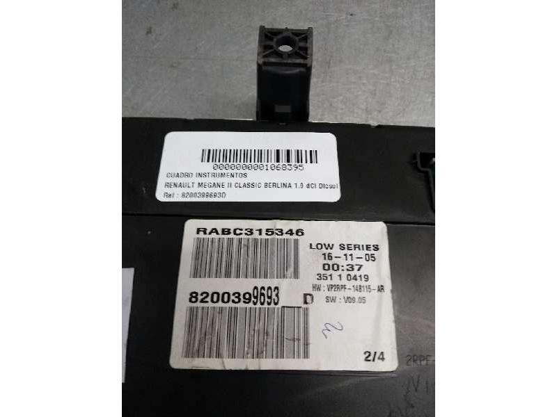 Recambio de cuadro instrumentos para renault megane ii classic berlina 1.9 dci diesel referencia OEM IAM 8200399693D  