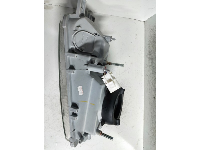 Recambio de faro izquierdo para nissan primera berl./familiar (p10/w10) referencia OEM IAM    Recambio de faro izquierdo para nissan primera berl./familiar (p10/w10) referencia OEM IAM
