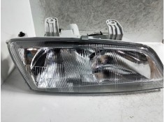 Recambio de faro derecho para nissan primera berlina (p11) referencia OEM IAM   