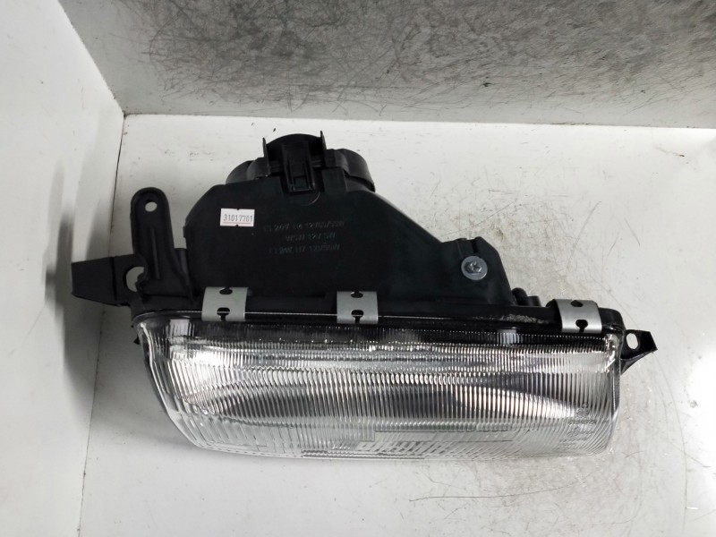 Recambio de faro derecho para opel vectra a referencia OEM IAM   