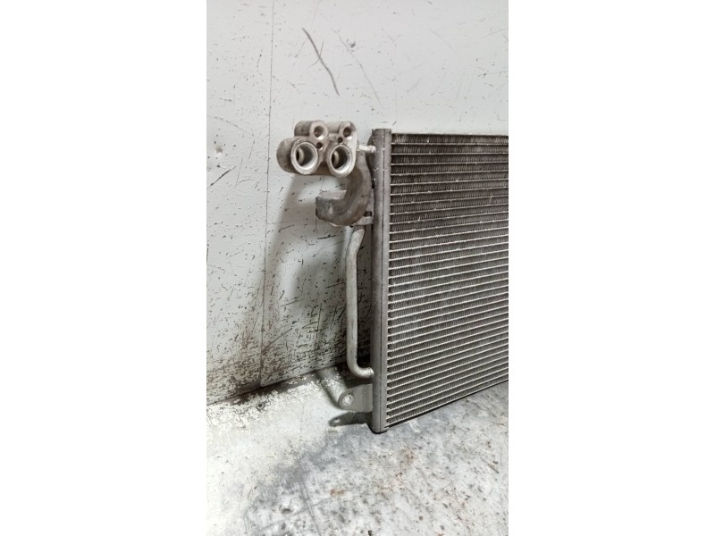 Recambio de condensador / radiador aire acondicionado para volkswagen polo (6c1) comfortline bluemotion referencia OEM IAM 6R082
