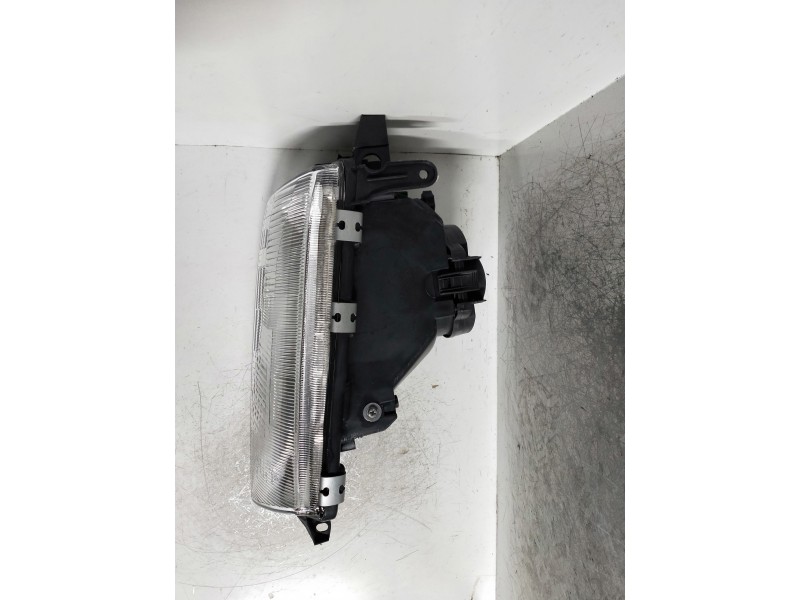 Recambio de faro derecho para opel vectra a referencia OEM IAM    Recambio de faro derecho para opel vectra a referencia OEM IAM