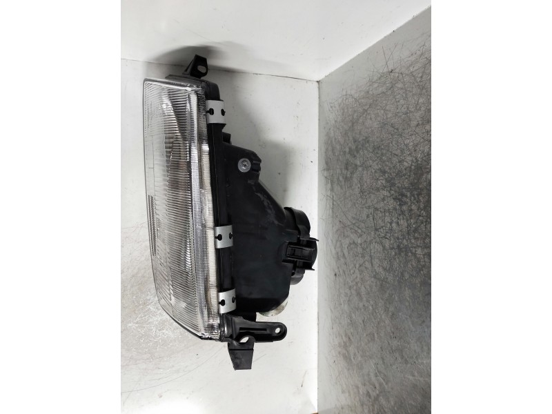 Recambio de faro izquierdo para opel vectra a referencia OEM IAM   