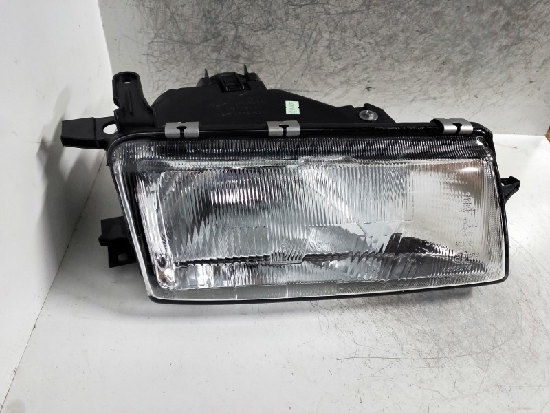 Recambio de faro derecho para opel vectra a referencia OEM IAM   