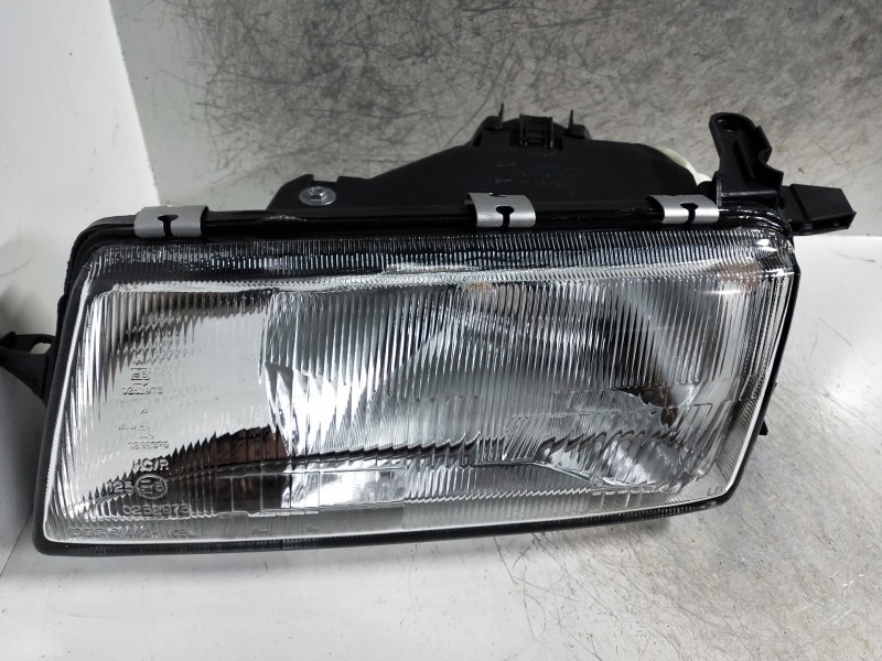 Recambio de faro izquierdo para opel vectra a referencia OEM IAM    Recambio de faro izquierdo para opel vectra a referencia OEM IAM