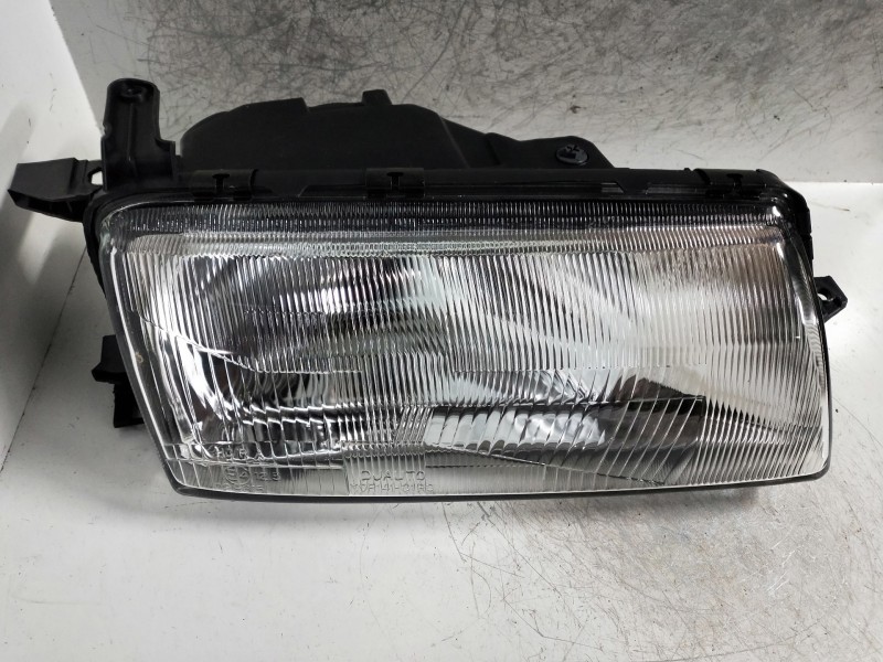 Recambio de faro derecho para opel vectra a referencia OEM IAM    Recambio de faro derecho para opel vectra a referencia OEM IAM