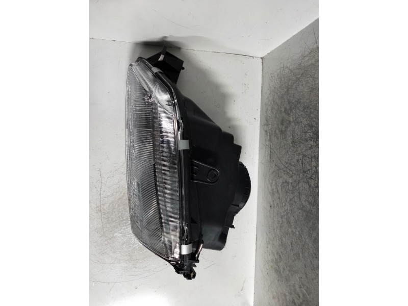 Recambio de faro izquierdo para peugeot 306 berlina 3/5 puertas (s1) referencia OEM IAM   