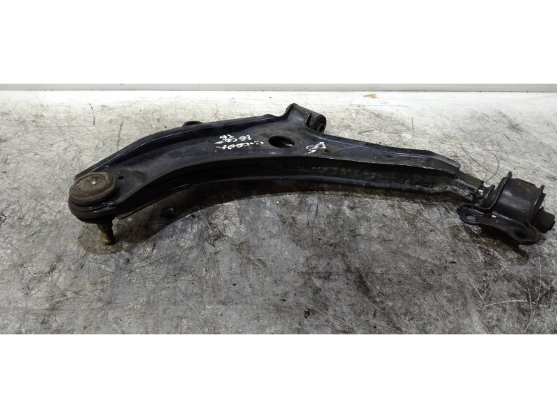 Recambio de brazo suspension inferior delantero derecho para hyundai coupe (j2) 1.6 fx coupe referencia OEM IAM   