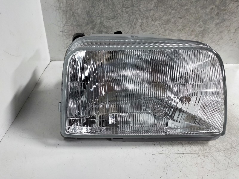 Recambio de faro derecho para renault rapid/express (f40) referencia OEM IAM EXPRESS  