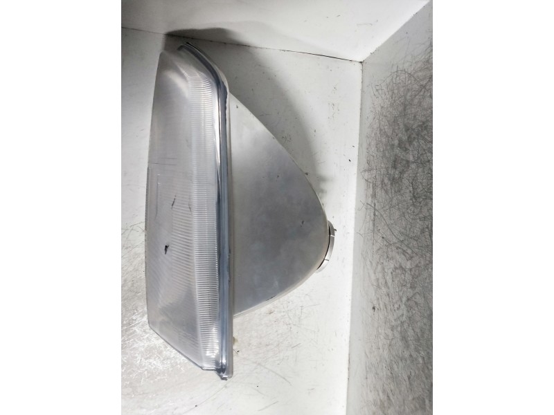 Recambio de faro izquierdo para peugeot 106 (s1) referencia OEM IAM   