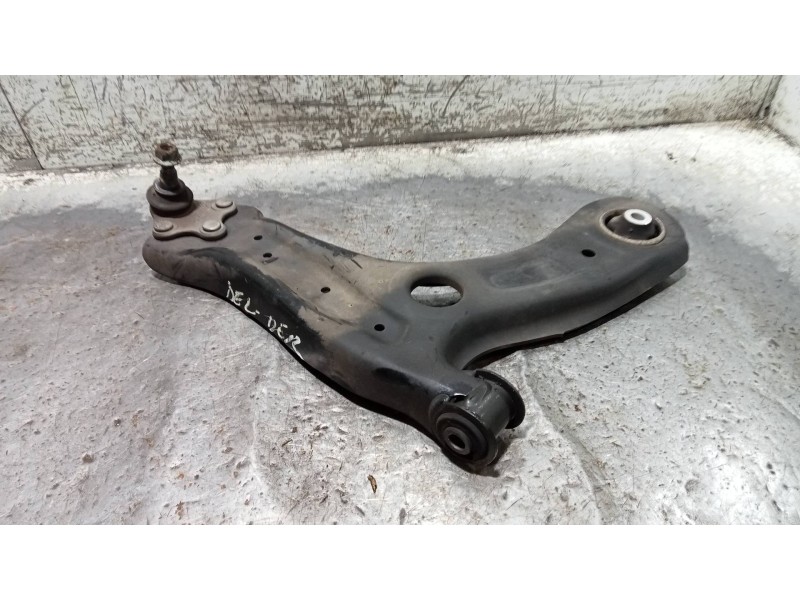 Recambio de brazo suspension inferior delantero derecho para volkswagen polo (6c1) comfortline bluemotion referencia OEM IAM 6R0