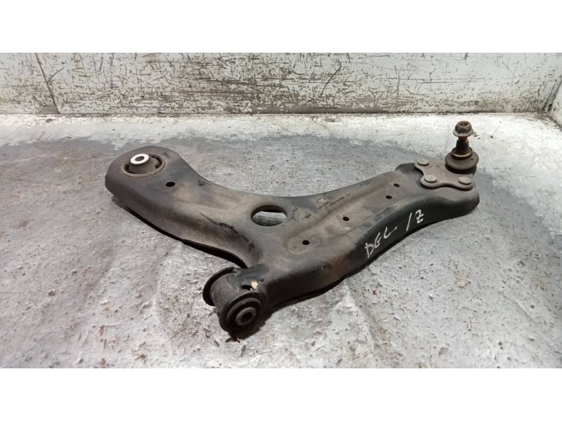 Recambio de brazo suspension inferior delantero izquierdo para volkswagen polo (6c1) comfortline bluemotion referencia OEM IAM 6