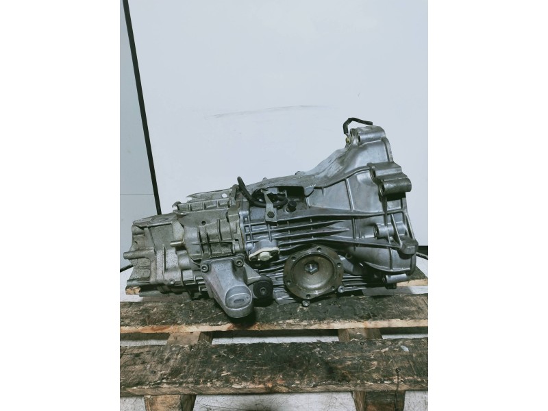 Recambio de caja cambios para audi 80 1.9 tdi referencia OEM IAM BAA 18083 5V