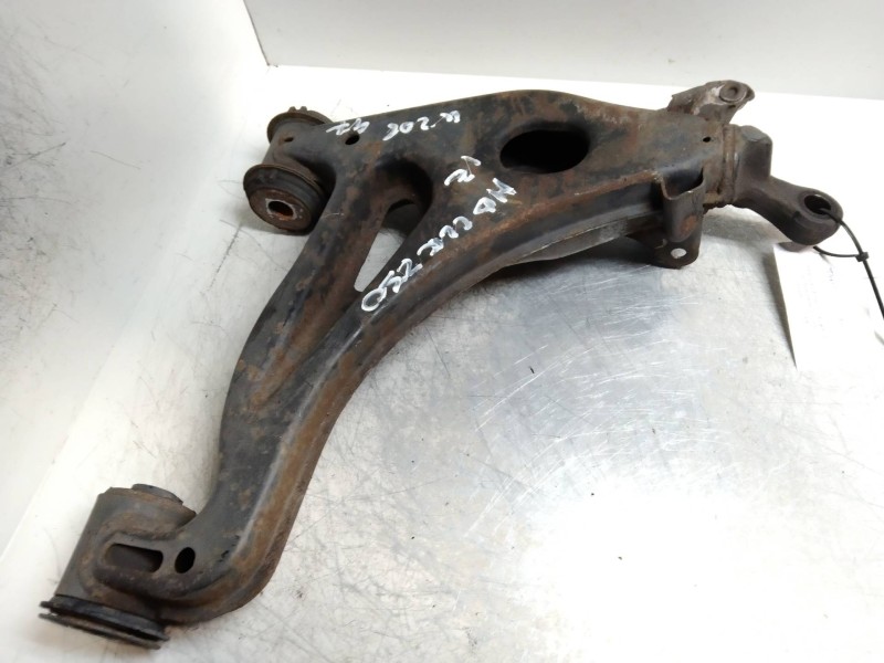 Recambio de brazo suspension inferior delantero izquierdo para mercedes clase clk (w208) coupe 230 compressor (evo) (208.348) re