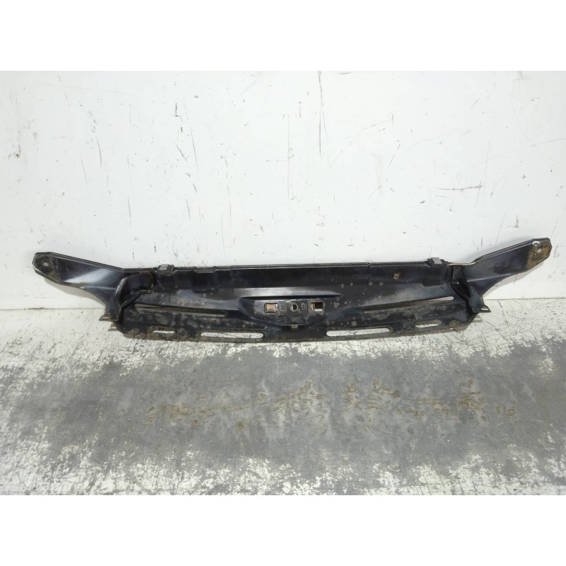 Recambio de panel frontal para mercedes sprinter 02.00  caja cerrada 211 cdi (901.6/902.661-662) referencia OEM IAM   