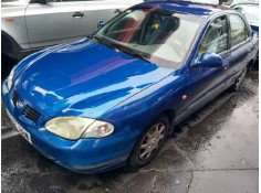 hyundai lantra berlina (rd) del año 2000