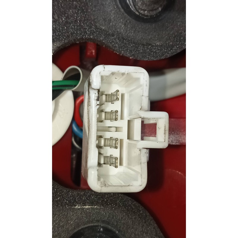 Recambio de piloto trasero derecho interior para hyundai santa fe (bm) 2.2 crdi classic (2wd) referencia OEM IAM   