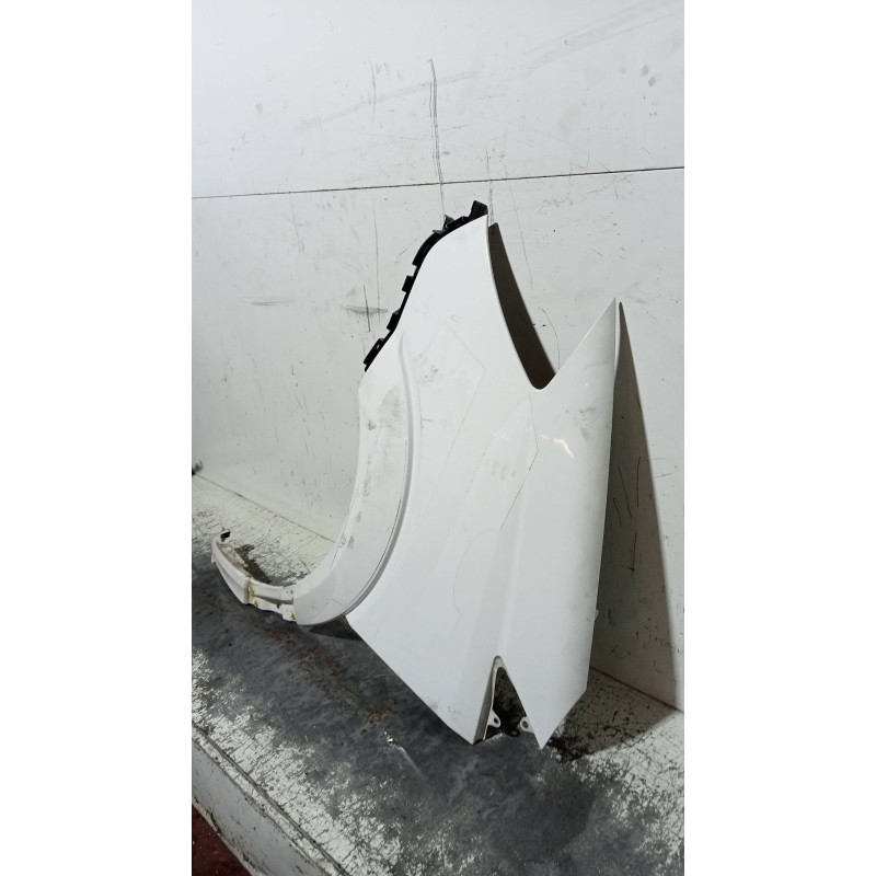 Recambio de aleta delantera izquierda para mercedes sprinterii caja cerrada (desde 01.06) 210/213/216 cdi (906.611/613) referenc