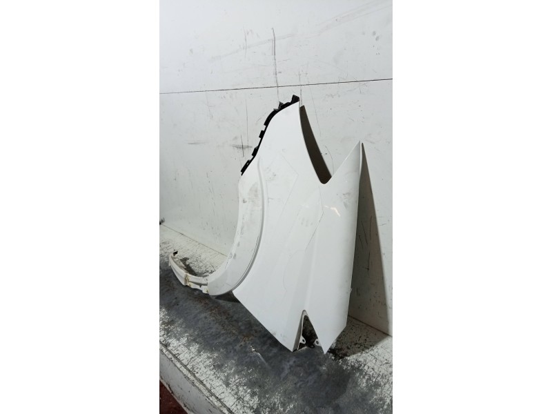 Recambio de aleta delantera izquierda para mercedes sprinterii caja cerrada (desde 01.06) 210/213/216 cdi (906.611/613) referenc