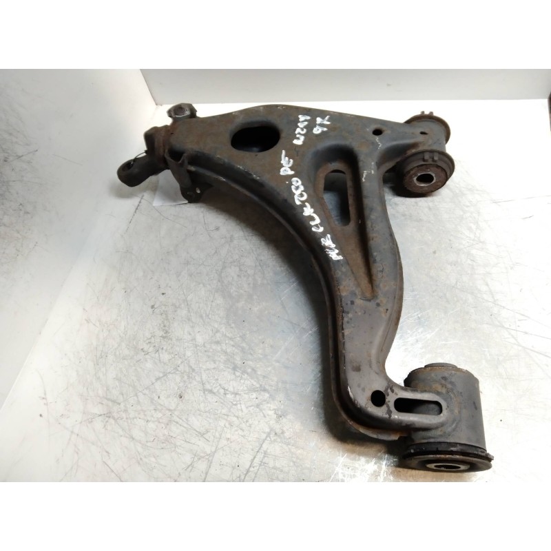 Recambio de brazo suspension inferior delantero derecho para mercedes clase clk (w208) coupe 230 compressor (evo) (208.348) refe