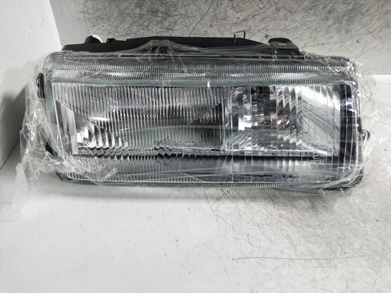 Recambio de faro derecho para seat toledo (1l) referencia OEM IAM   