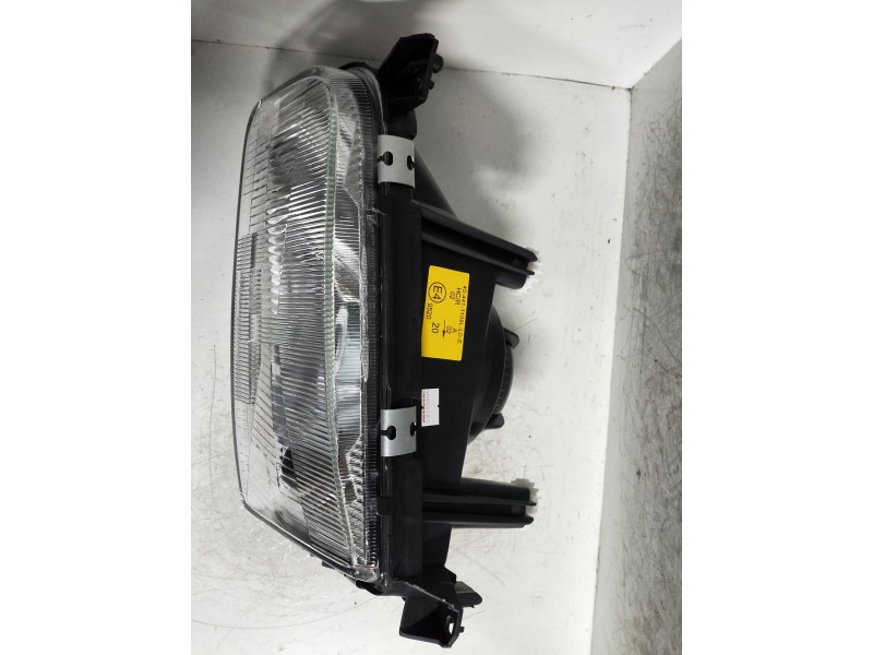 Recambio de faro izquierdo para volkswagen passat berlina (312) referencia OEM IAM   