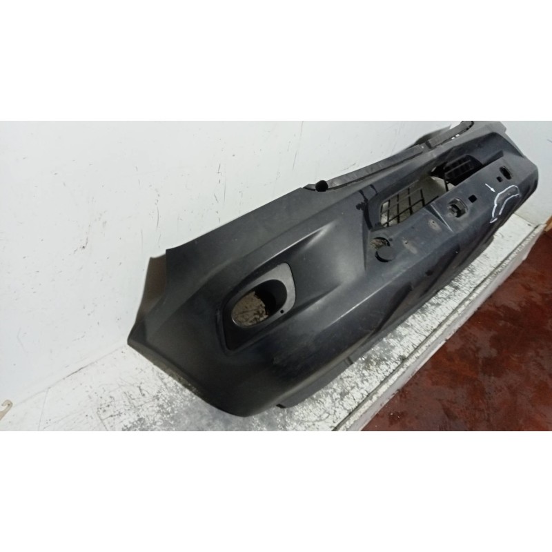 Recambio de paragolpes delantero para mercedes sprinterii caja cerrada (desde 01.06) 210/213/216 cdi (906.611/613) referencia OE