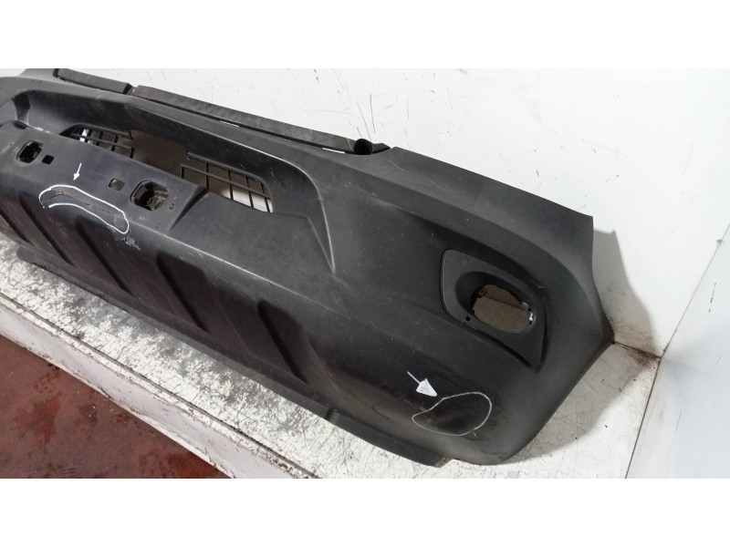 Recambio de paragolpes delantero para mercedes sprinterii caja cerrada (desde 01.06) 210/213/216 cdi (906.611/613) referencia OE