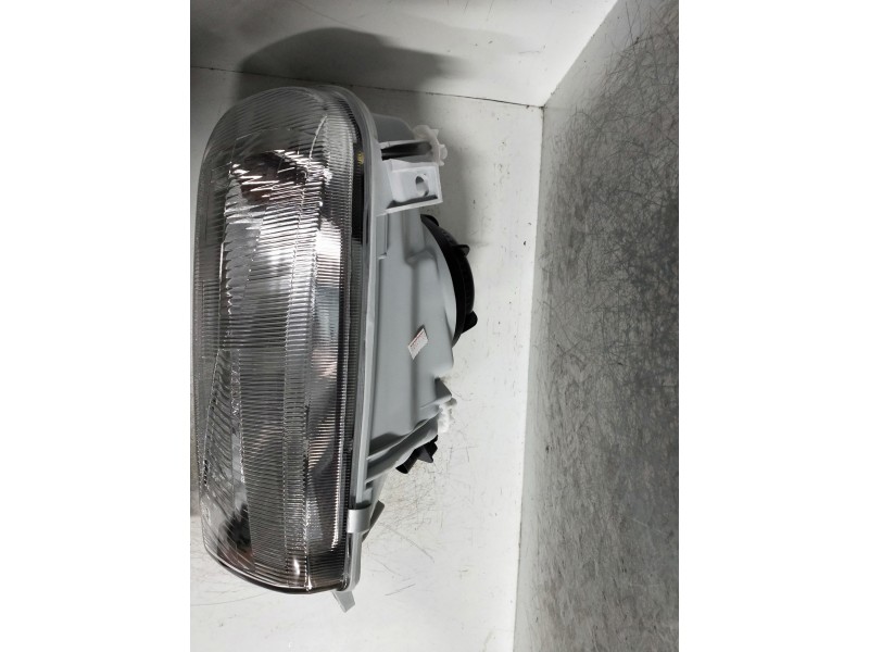 Recambio de faro derecho para volkswagen vento (1h2) referencia OEM IAM   
