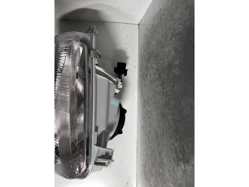 Recambio de faro izquierdo para volkswagen vento (1h2) referencia OEM IAM   