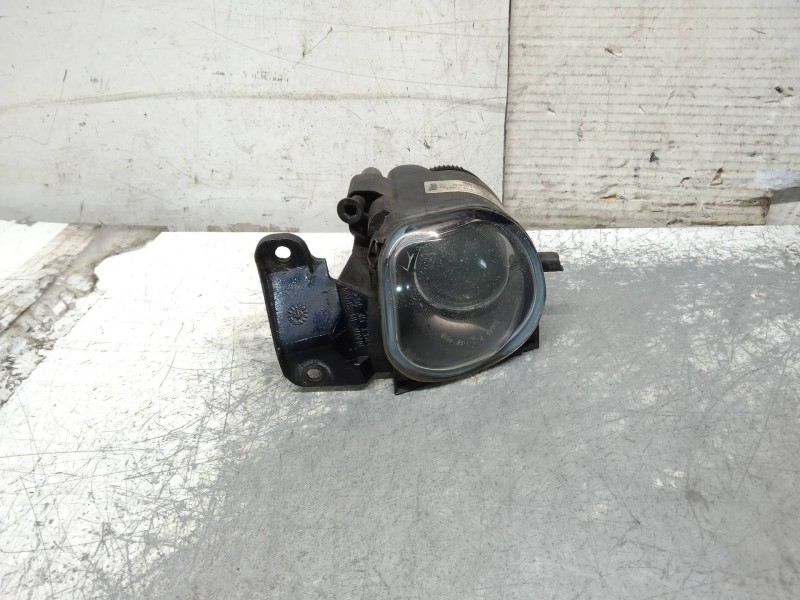 Recambio de faro antiniebla derecho para audi a6 berlina (4b2) 2.5 tdi referencia OEM IAM 4B0941700A 89303061 