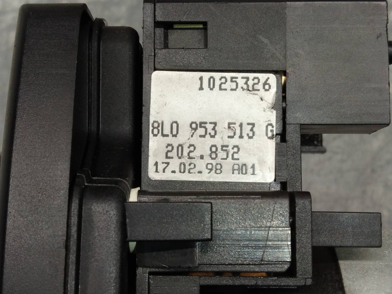 Recambio de mando luces para audi a6 berlina (4b2) 2.5 tdi referencia OEM IAM 8L0953513G  