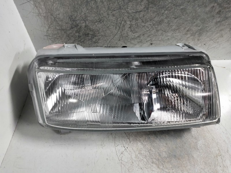 Recambio de faro derecho para volkswagen passat berlina (3a2) referencia OEM IAM   