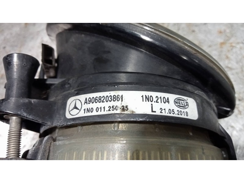 Recambio de faro antiniebla izquierdo para mercedes sprinterii caja cerrada (desde 01.06) 210/213/216 cdi (906.611/613) referenc