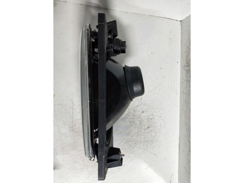 Recambio de faro derecho para volkswagen polo (801/803) referencia OEM IAM   