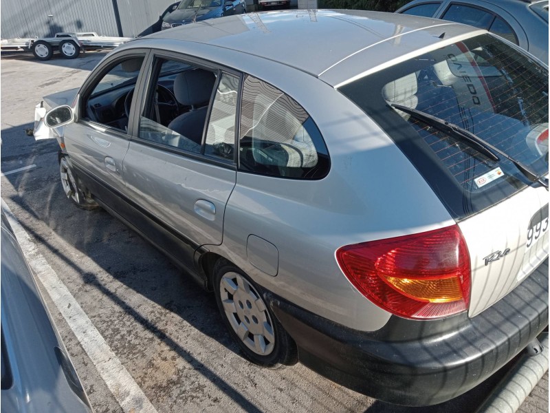 kia rio del año 2002 kia rio del año 2002