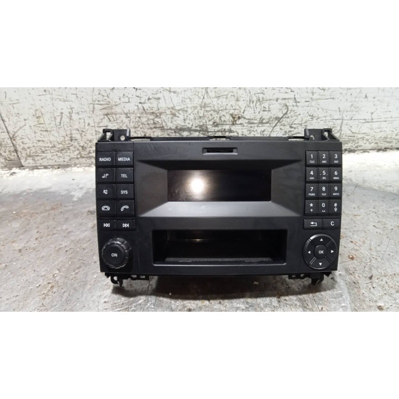 Recambio de sistema audio / radio cd para mercedes sprinterii caja cerrada (desde 01.06) 210/213/216 cdi (906.611/613) referenci