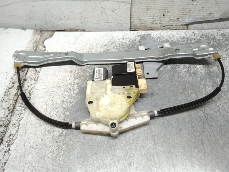 Recambio de elevalunas delantero derecho para citroen c4 berlina exclusive referencia OEM IAM 9681575880 997019102 5P